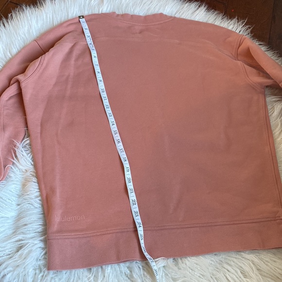 Lululemon Perfectly Oversized Crew, Size 8. - Picture 9 of 9